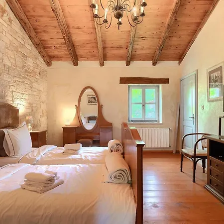 Roveria * Butkovici (Istria)